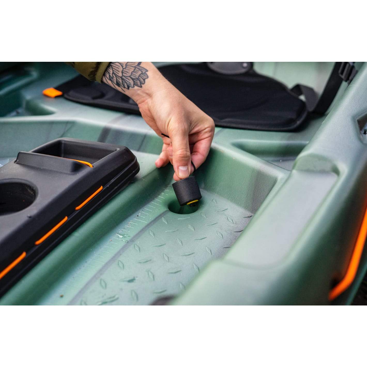 Pelican Scupper Plugs 4/Pack Small