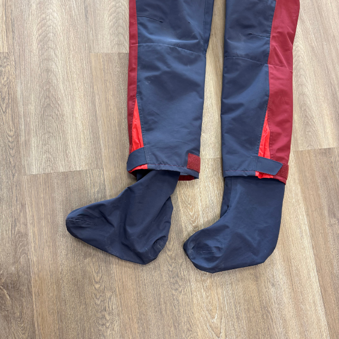 USED: Level Six Freya Womens Drysuit (MEDIUM)