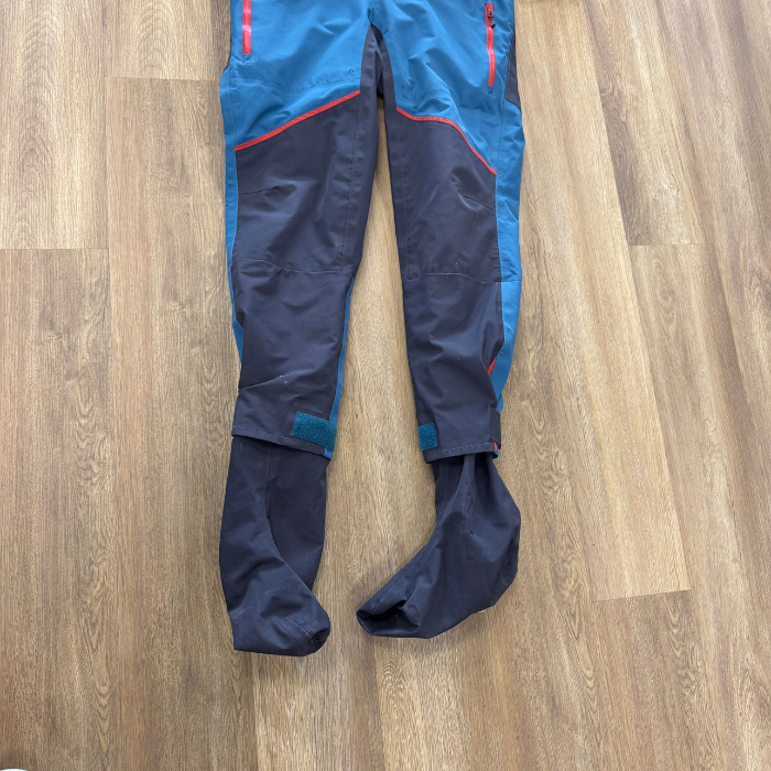 USED: Level Six Odin Mens Drysuit (LARGE)