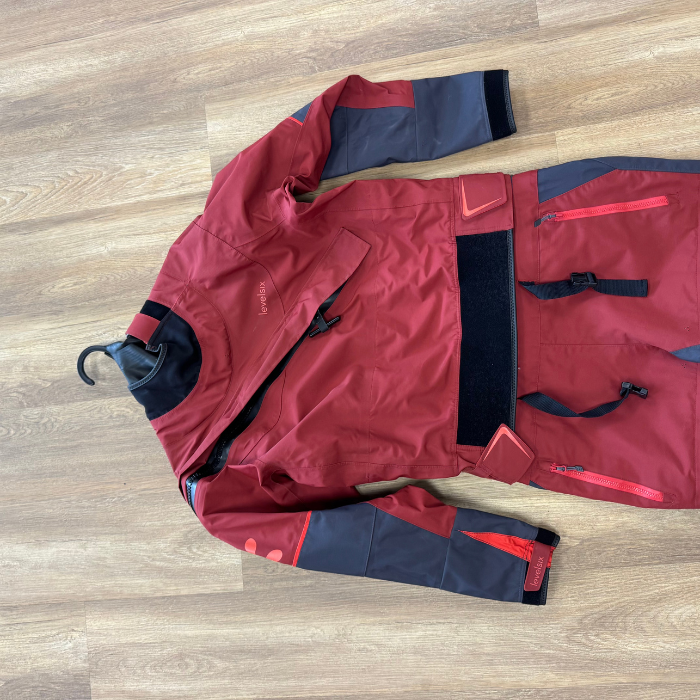 USED: Level Six Freya Womens Drysuit (LARGE)