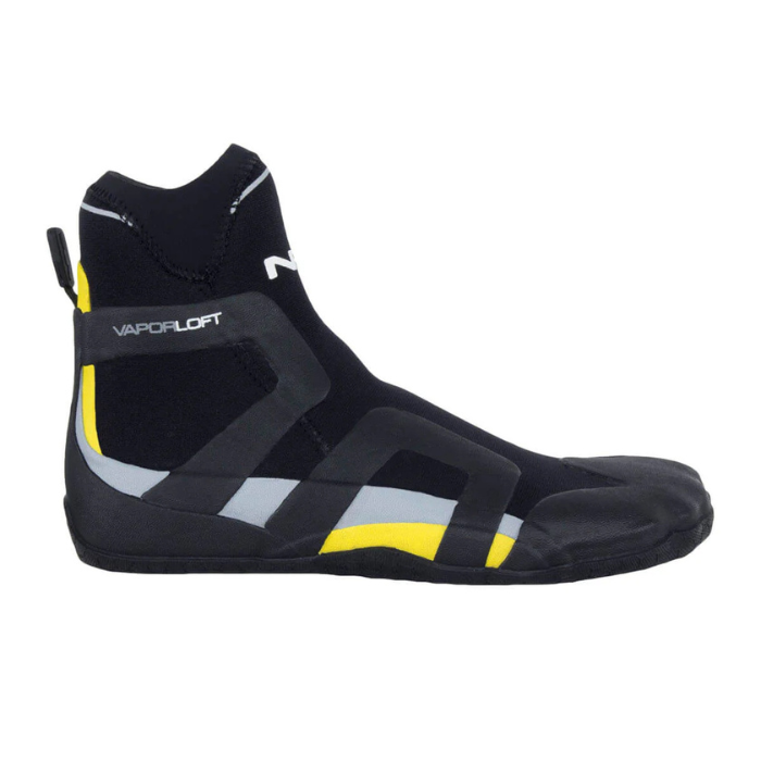 NRS Freestyle Wetshoe (Discontinued Colour)